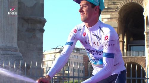 L'italia risorge! antonio tiberi è il miglior giovane del giro d'italia: rivivi il podio a roma con nibali