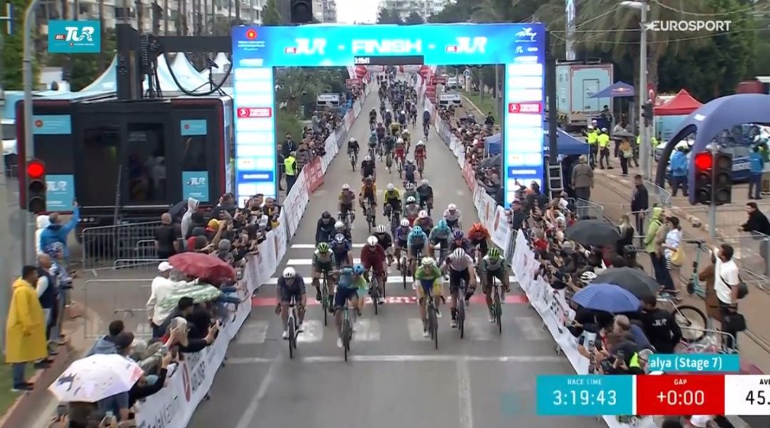 Finalmente Ballerini! E' ancora Italia al Giro di Turchia, il canturino si sblocca ad Antalya dopo oltre 3 anni