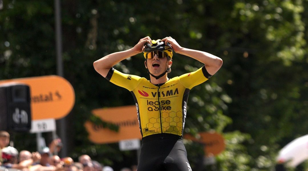 Che debutto in un grande giro per Matthew Brennan: sprint micidiale a Manosque su Miquel, Pogacar e Pedersen