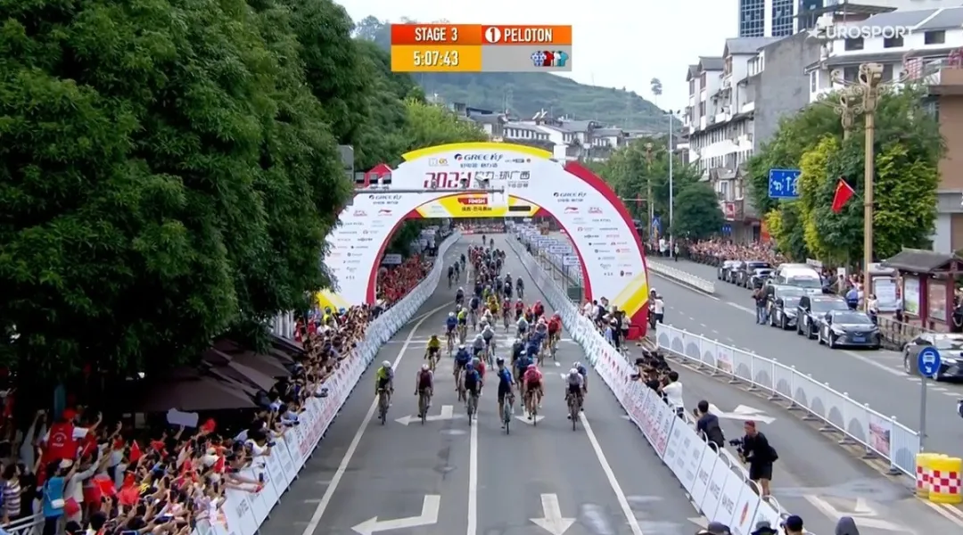 Vernon torna a vincere, photofinish al Guangxi con Molano beffato. Lach si prende tutto al Chongming Island