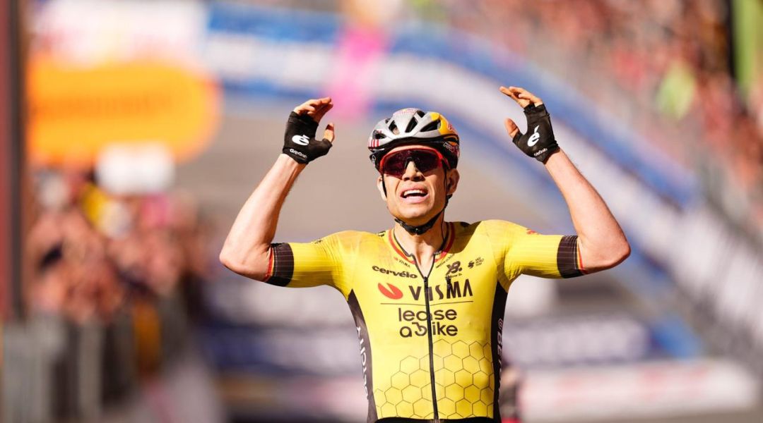 Due mesi dopo Roubaix, un altro timbro a firma WVA! Ecco Van Aert nello sprint della 5^ tappa all'ex Delfinato