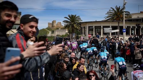 Vuelta femminile: Kool da pronostico nella prima volata, ma che