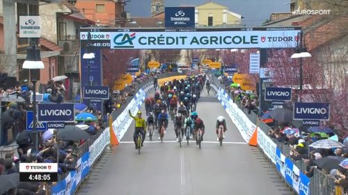 Kooij mette la sua firma alla Tirreno, MVDP 3° ma che Ganna. Jorgenson toglie la maglia a Vingegaard alla Parigi-Nizza