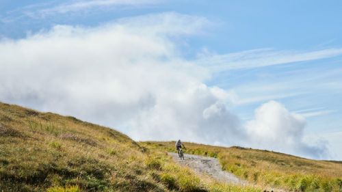 Appenninica MTB Stage Race cambia: anticipata a giugno l'edizione 2025, si scende a cinque tappe