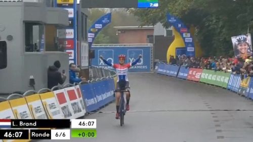 Assoli di Lucinda Brand e Thibau Nys nell'arena di Lokeren, altro gran podio per Sara Casasola