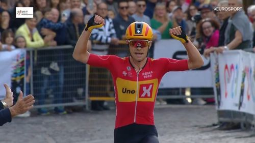 L'impresa di Magnus Cort alla Veneto Classic chiude la stagione: Zana e Pellizzari sfiorano il podio