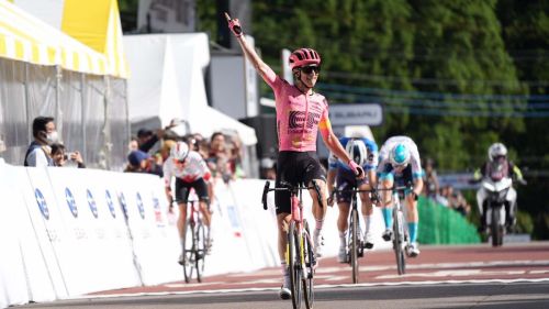 Powless fa ancora festa, è sua la Japan Cup. Al Guangxi chiusura con Govekar e la generale a Van Eetvelt