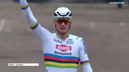 Van der Poel da... 10 e lode: dominio a Zonhoven, dove Pieterse vince ancora nel giorno del dramma di Brand