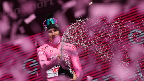 Giro 2025: il tappone trentino prevederà Santa Barbara e San Valentino, ma non sarà una corsa rosa durissima