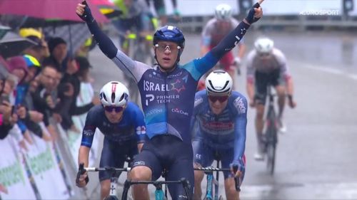 Il Giro del Veneto parla neozelandese: Strong la risolve nello sprint in salita, 4° posto per De Pretto